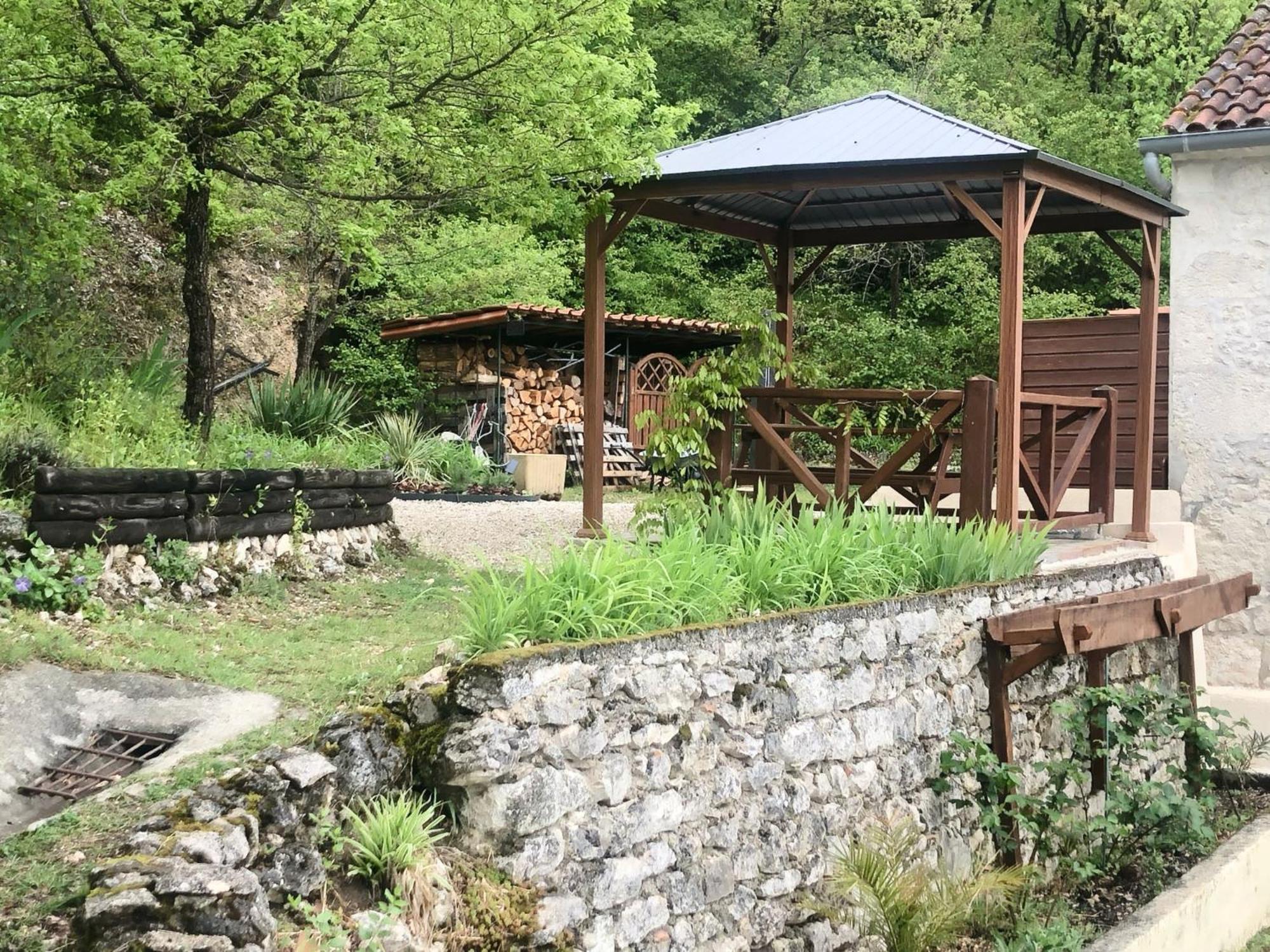 D'Est En Ouest Villa Montcuq ภายนอก รูปภาพ